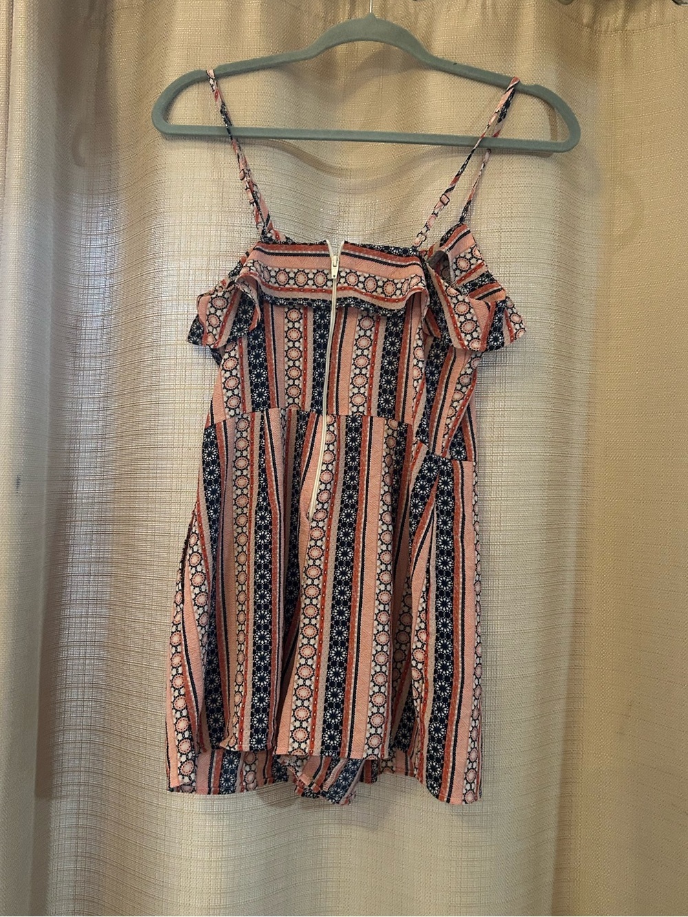 Xhilaration Women's Multicolor Geometric Strappy Ruffle Romper S-Junior - Picture 2 of 4
